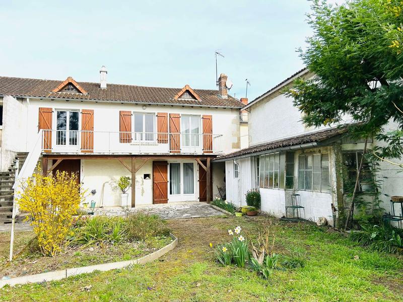 Maison - 141 m² - 6 pièces