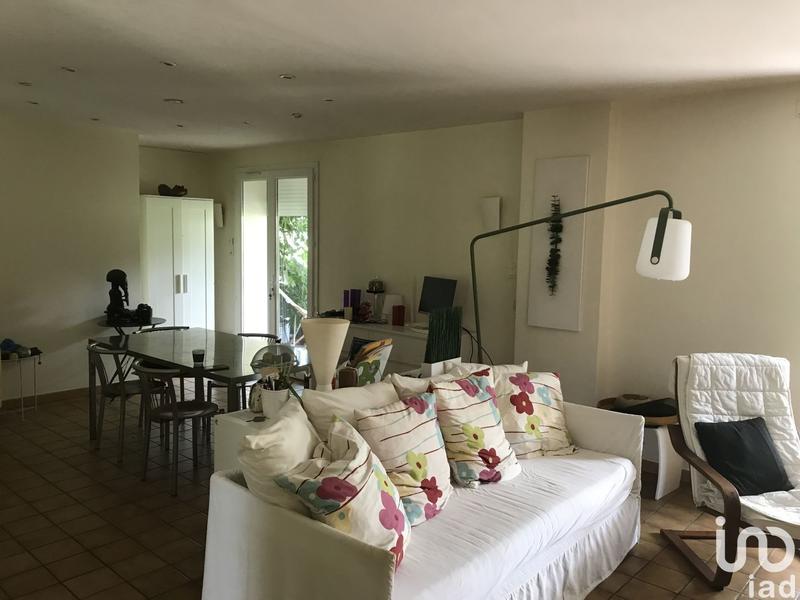 Local commercial - 590 m²