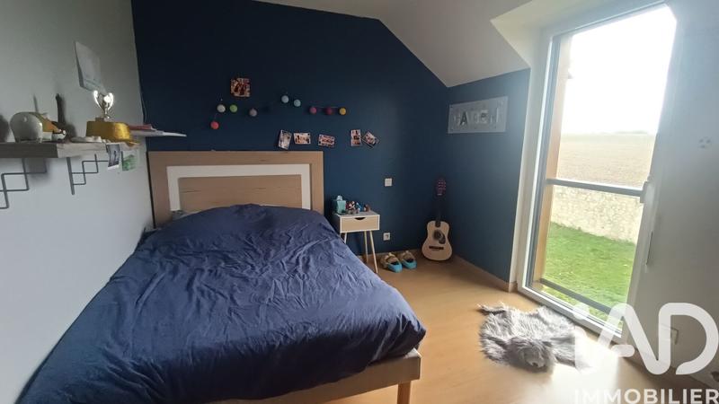 Maison - 137 m² - 7 pièces