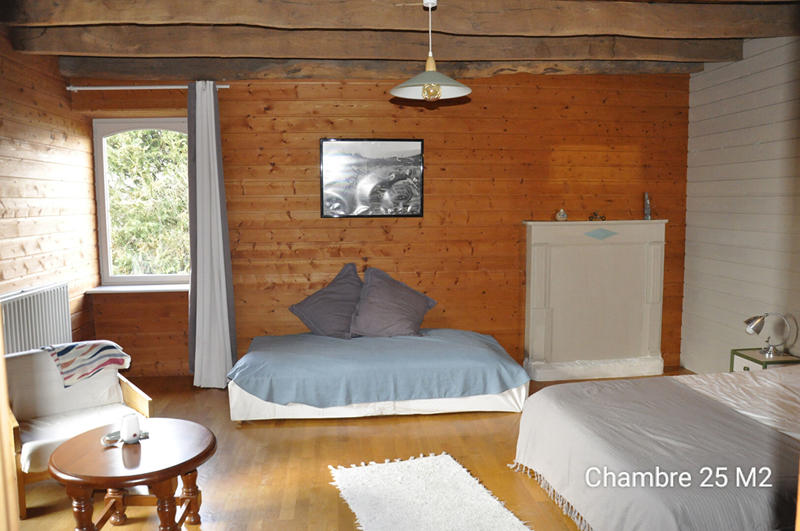 Maison - 288 m² - 9 pièces