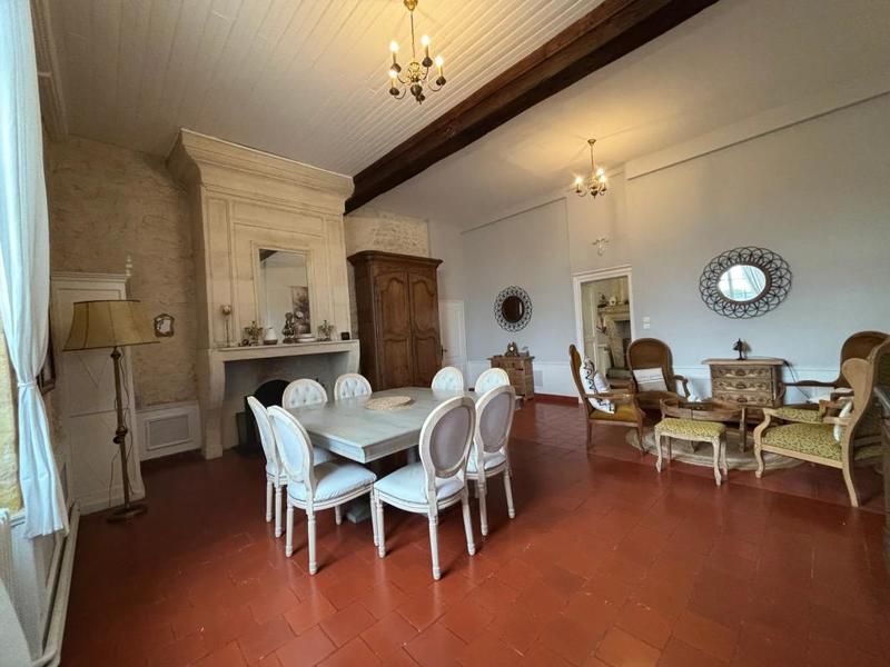 Demeure - 500 m² - 20 pièces