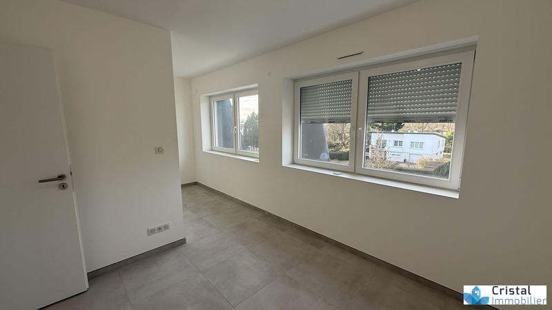 Appartement - 100 m² - 4 pièces