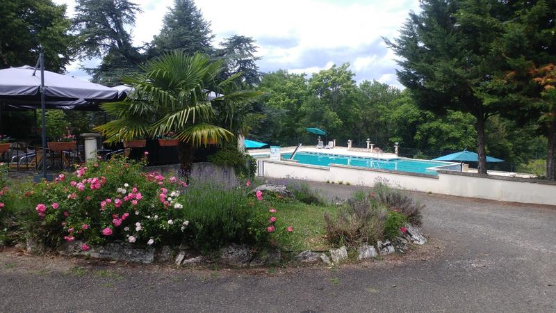 Maison de domaine - 594 m² - 8 pièces