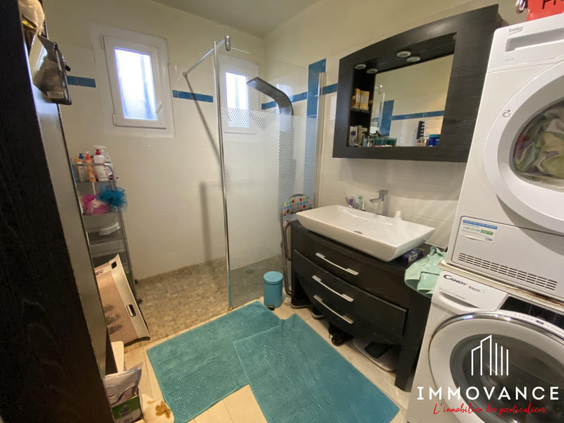 Maison - 230 m² - 7 pièces