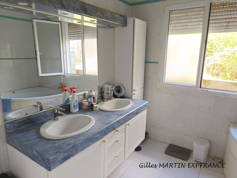 Maison ancienne - 185 m² - 6 pièces