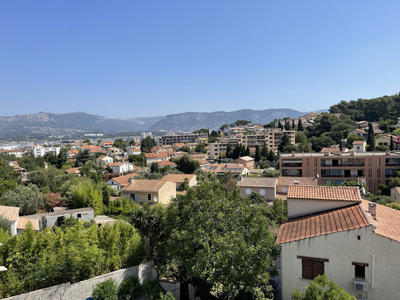 Appartement - 67 m² - 4 pièces