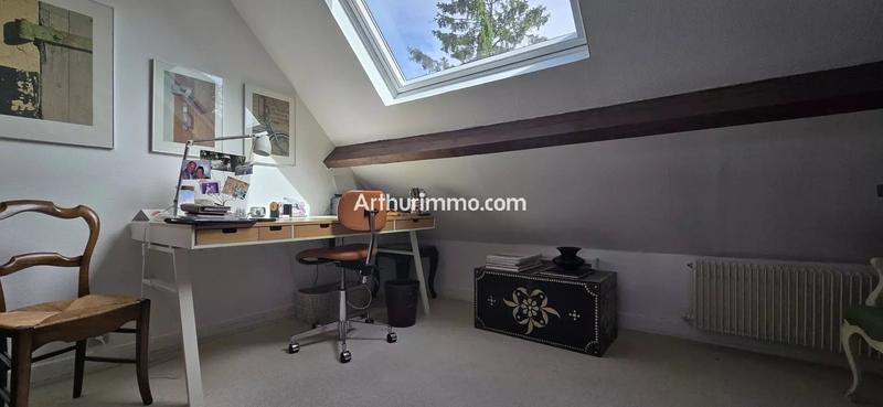 Maison - 200 m² - 6 pièces