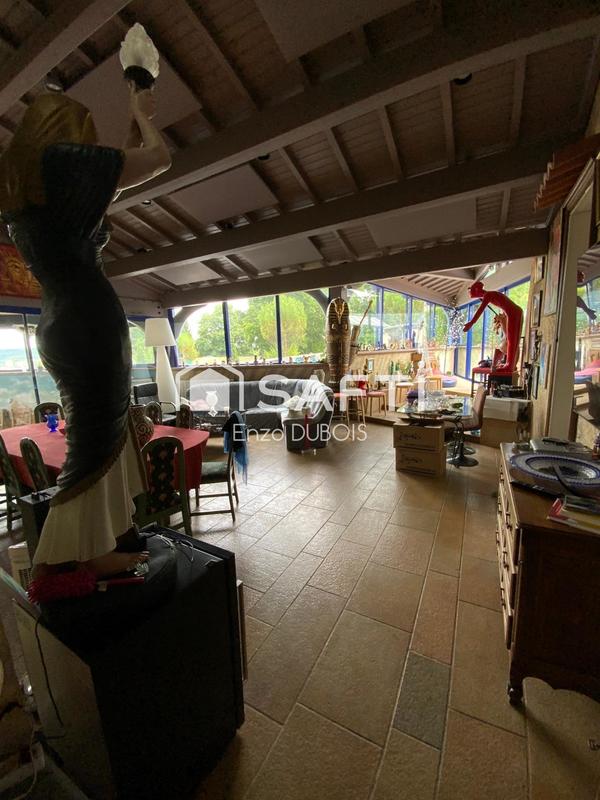 Villa - 631 m² - 10 pièces