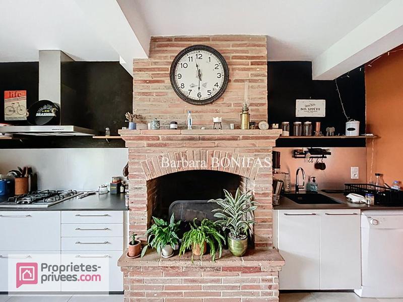 Maison - 200 m² - 8 pièces