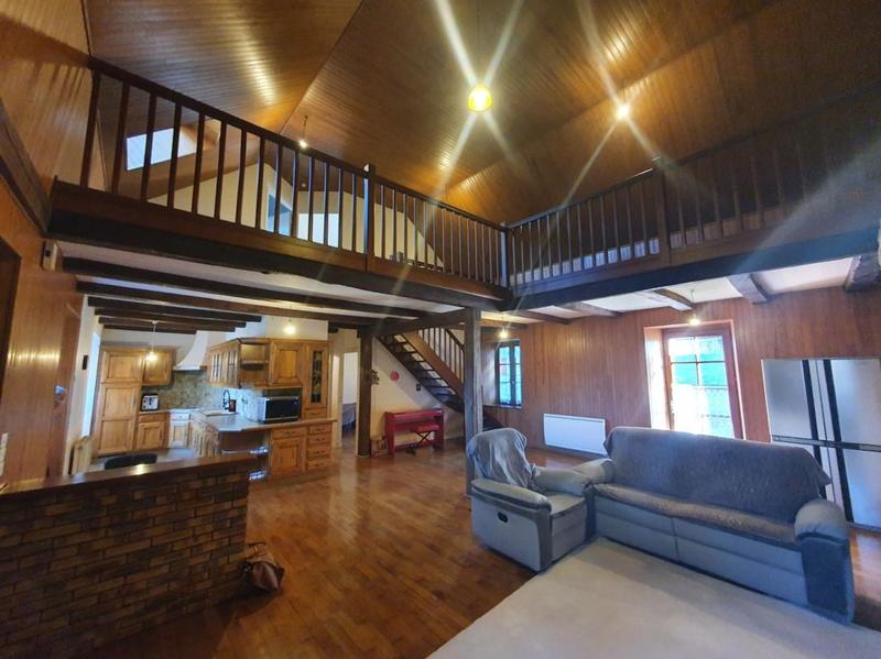 Maison - 105 m² - 4 pièces