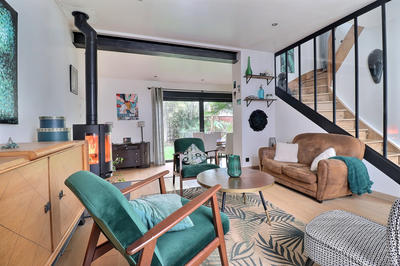 Maison - 90 m² - 6 pièces