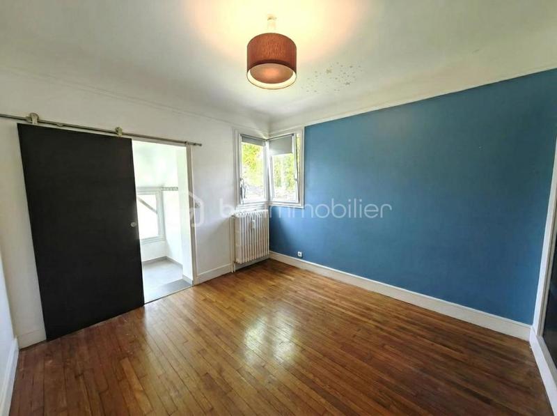 Maison traditionnelle - 139 m² - 5 pièces