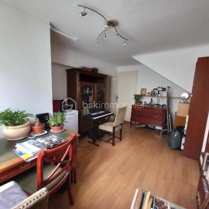 Maison de ville - 163 m² - 9 pièces