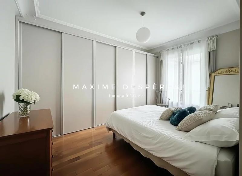 Appartement - 115 m² - 4 pièces