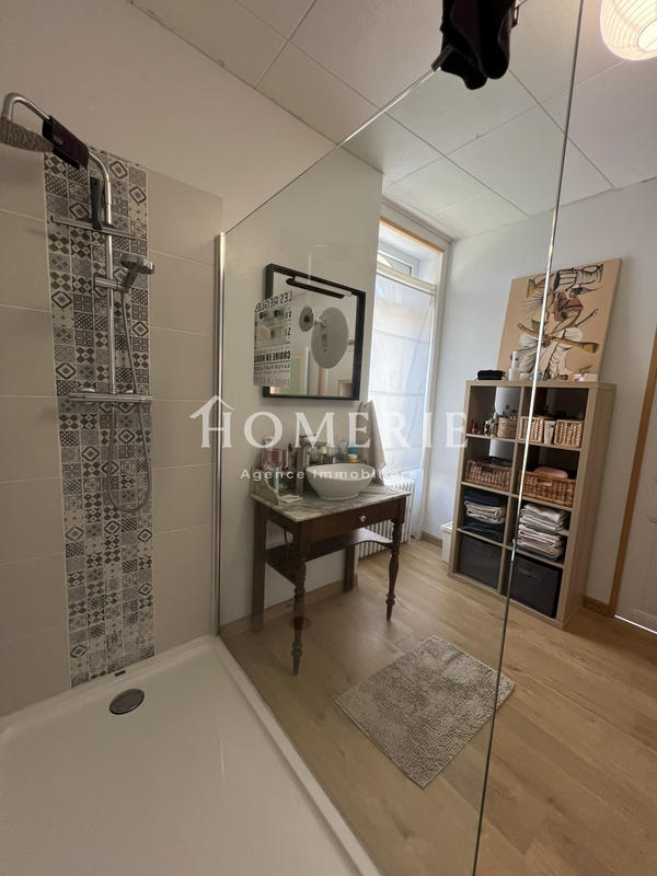 Maison - 193 m² - 8 pièces