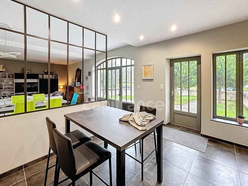 Grange - 125 m² - 5 pièces