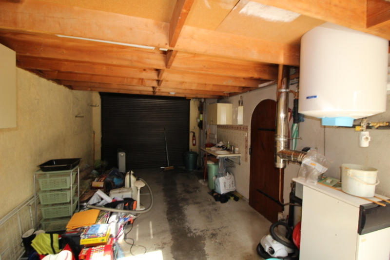 Maison - 92 m² - 6 pièces