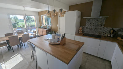 Maison - 138 m² - 7 pièces