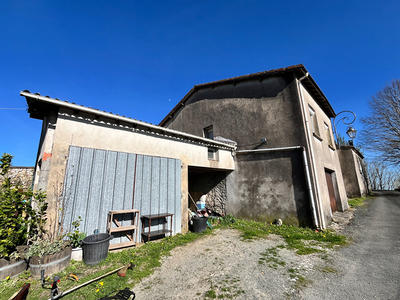 Maison de village - 115 m² - 6 pièces