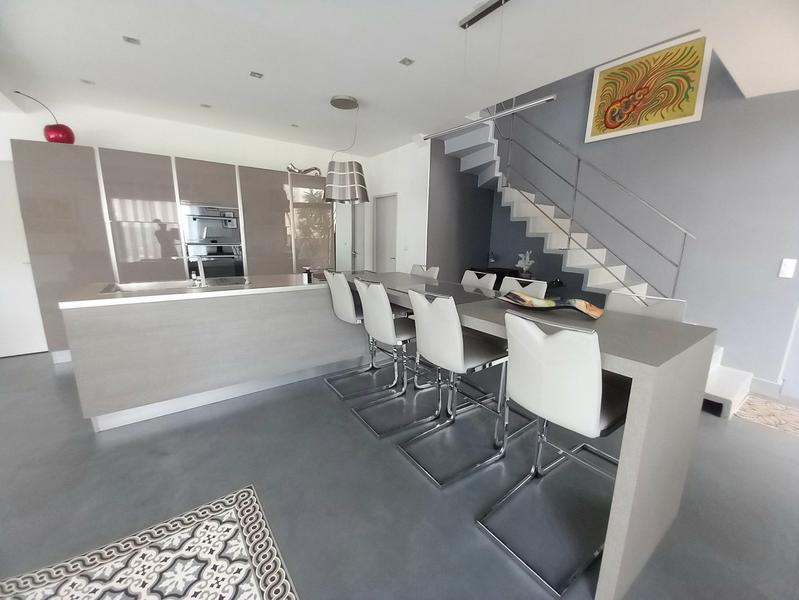 Villa - 158 m² - 6 pièces