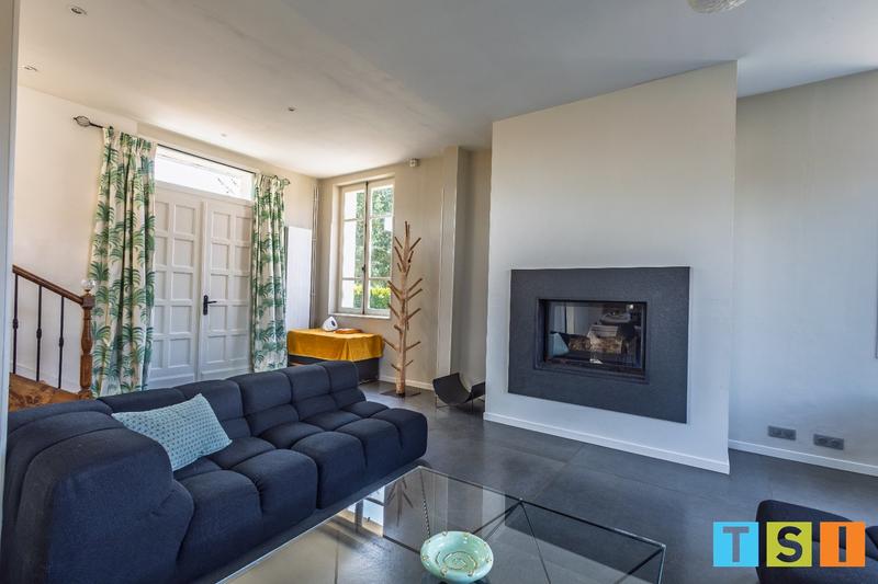 Maison bourgeoise - 140 m² - 4 pièces