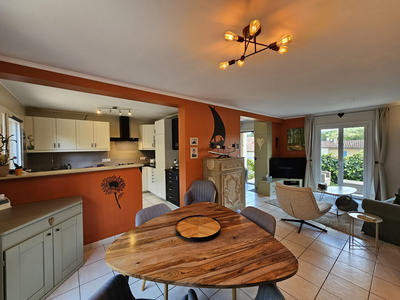 Maison - 106 m² - 4 pièces