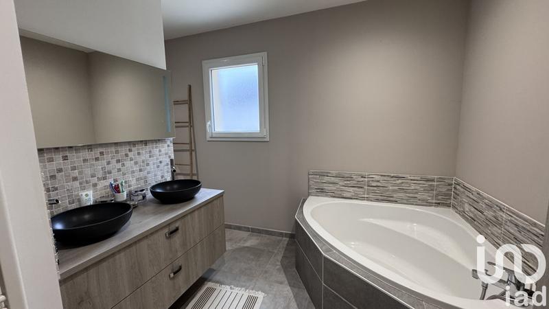 Maison - 127 m² - 5 pièces