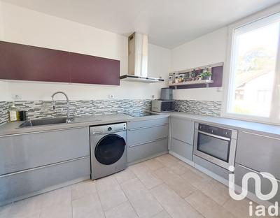 Maison - 103 m² - 6 pièces