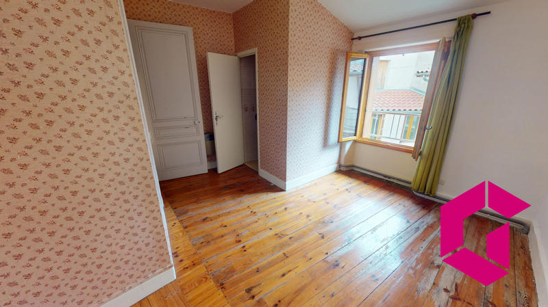 Maison - 65 m² - 6 pièces