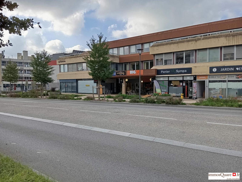 Bureau - 70 m² - 3 pièces