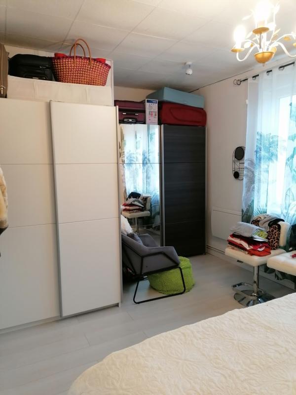 Maison - 93 m² - 5 pièces