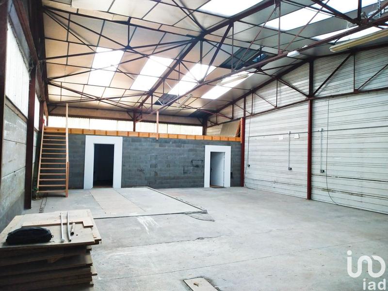 Local commercial - 220 m²