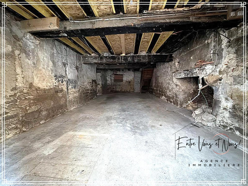 Maison ancienne - 212 m² - 5 pièces