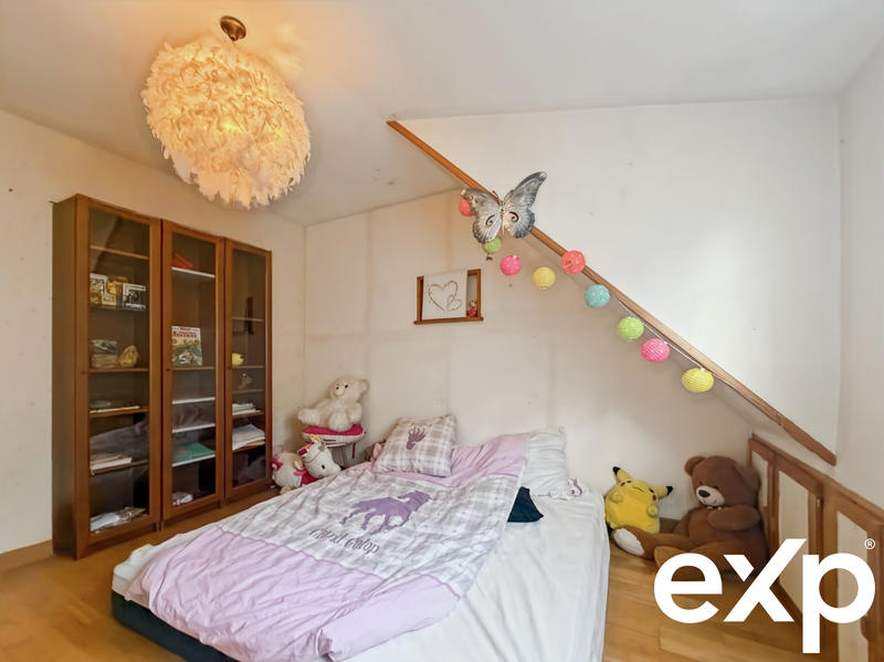 Maison - 90 m² - 5 pièces