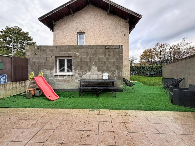 Appartement - 82 m² - 4 pièces