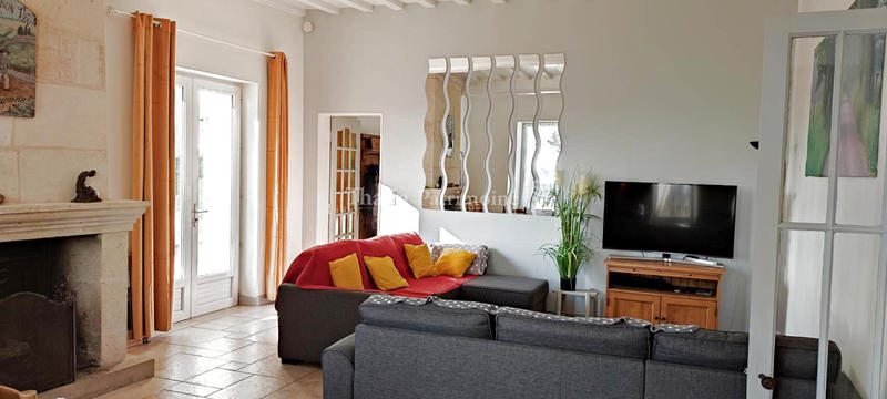 Maison - 380 m² - 14 pièces