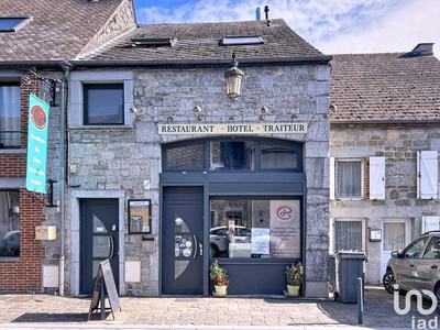 Local commercial - 1 100 m²