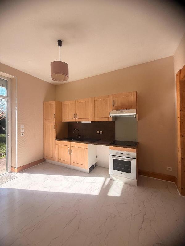 Maison - 96 m² - 4 pièces