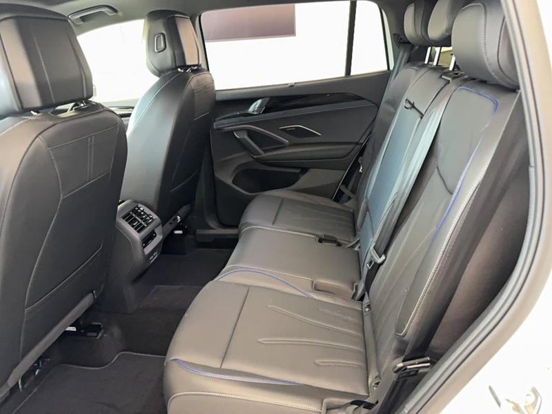 Volkswagen Tayron 1.5 eHybrid 272ch Dsg6 5pl R-Line Exclusive