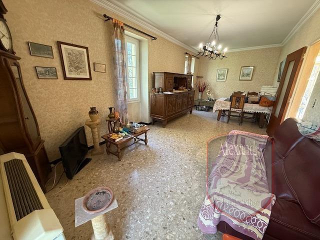 Maison - 124 m² - 7 pièces