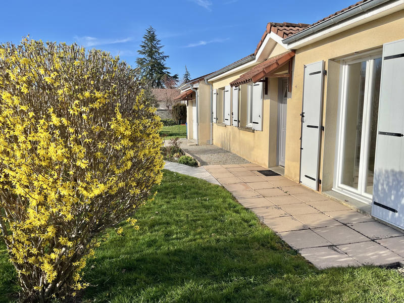 Maison - 90 m² - 5 pièces