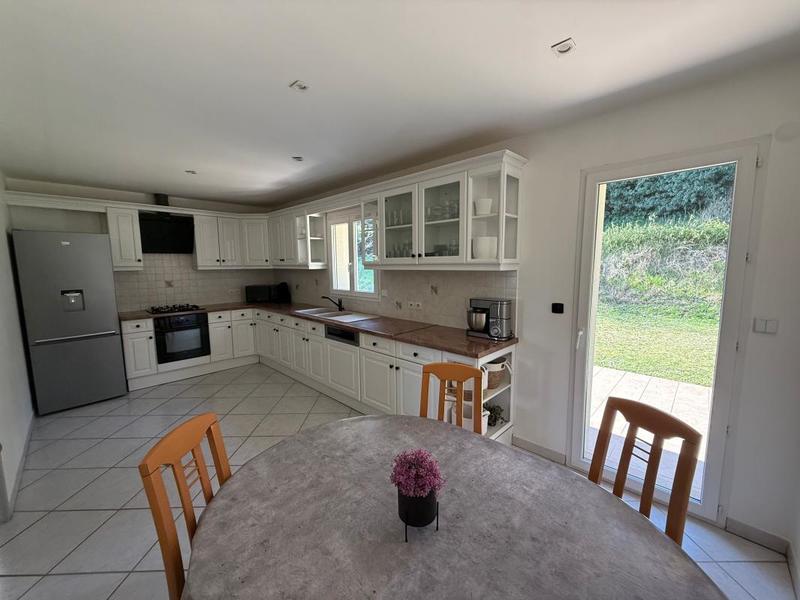 Maison - 159 m² - 7 pièces