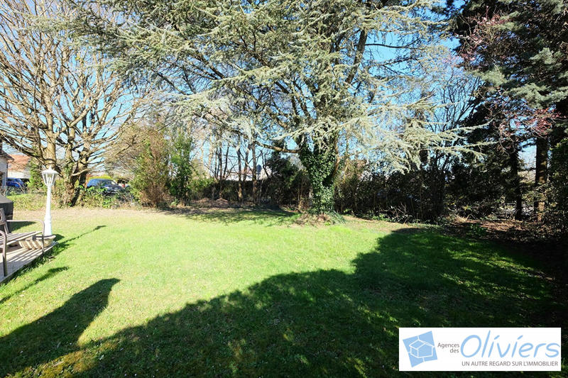 Maison - 184 m² - 8 pièces