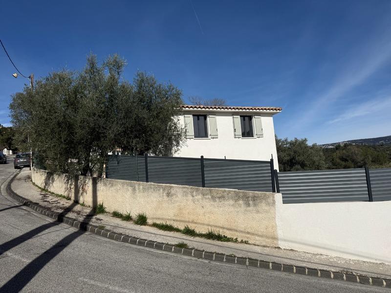 Villa - 123 m² - 4 pièces