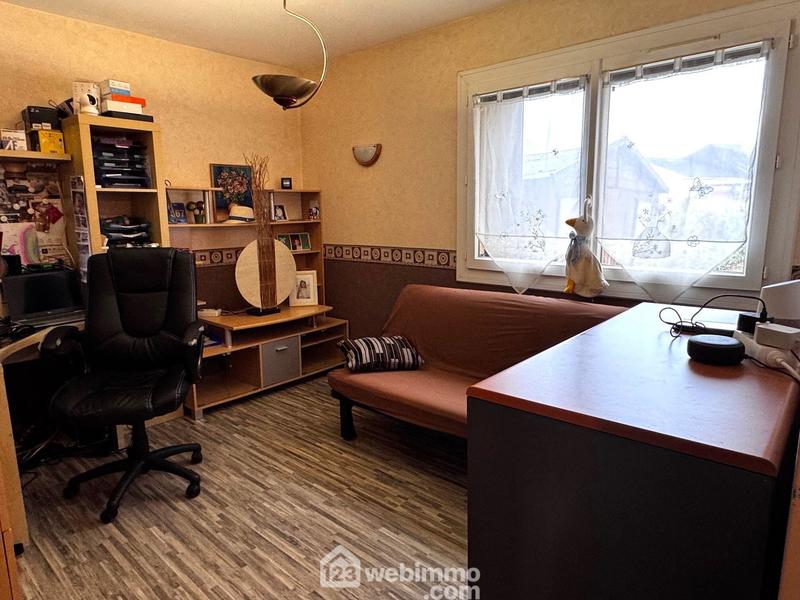 Maison - 98 m² - 5 pièces