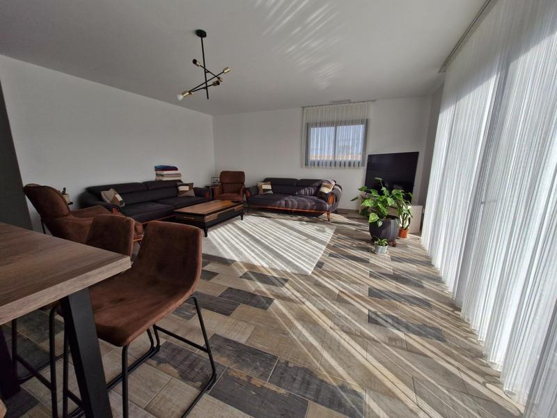 Maison - 125 m² - 5 pièces