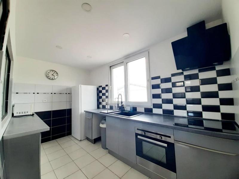 Appartement - 70 m² - 3 pièces