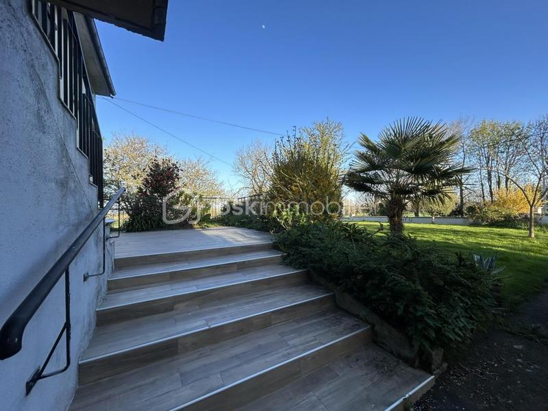 Maison - 115 m² - 6 pièces