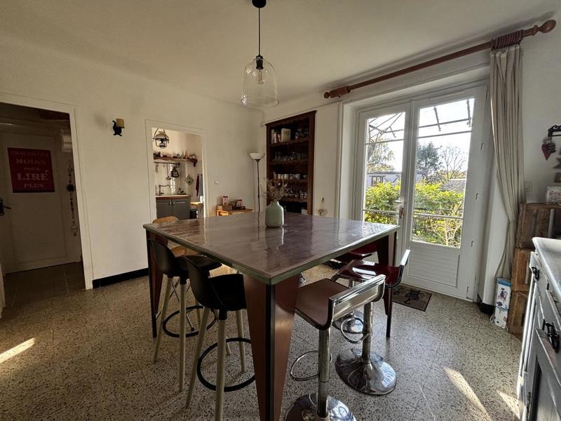 Maison - 140 m² - 7 pièces