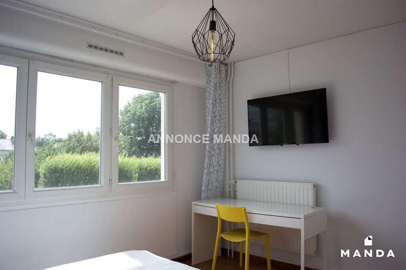 Chambre - 11 m² - 6 pièces